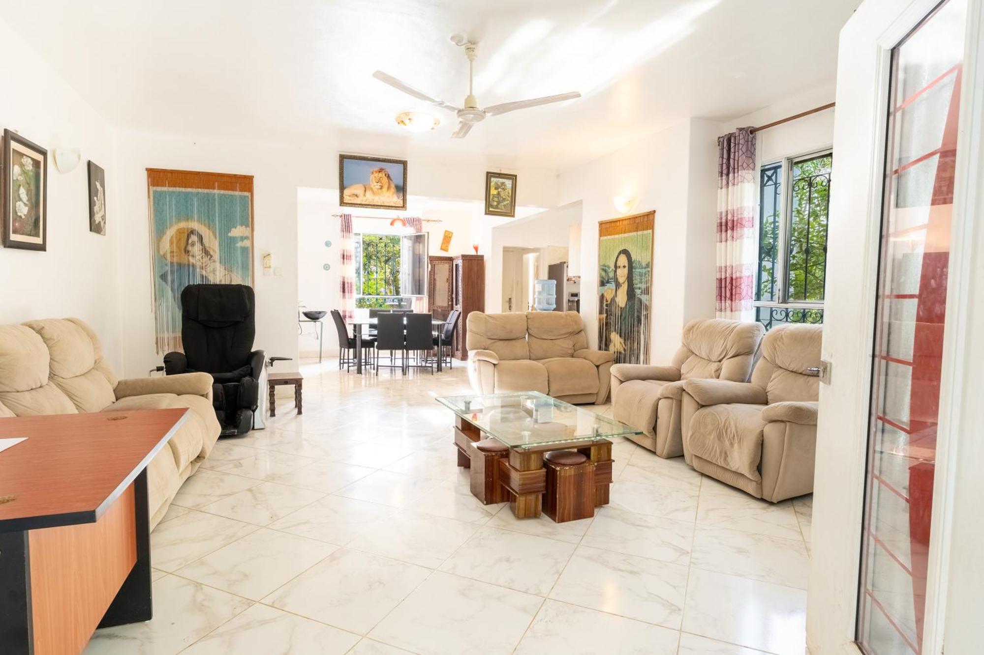 Queens Chateau Boutique Villa เดียนีบีช ภายนอก รูปภาพ